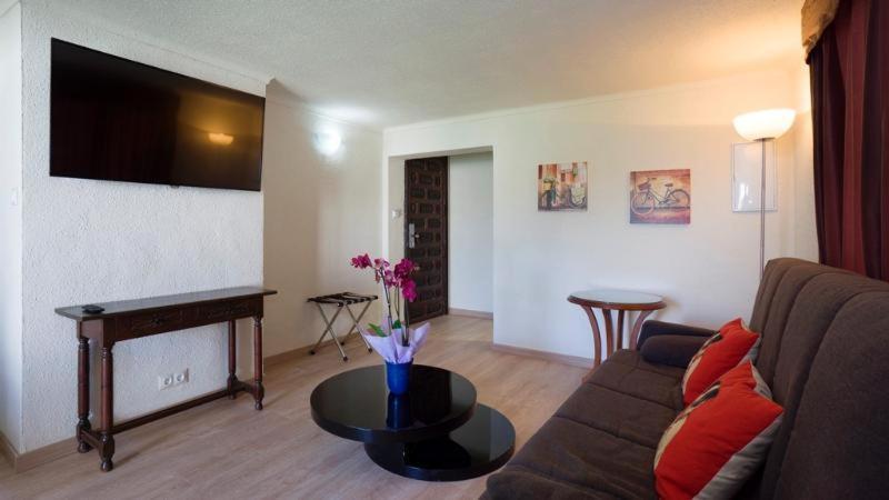 טורמולינוס Hotel El Pozo חדר תמונה